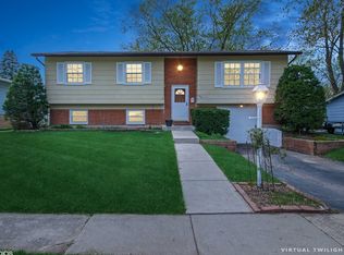 6650 Deerpath Ln, Hanover Park, IL 60133