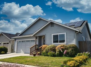 1956 Elmwood Pl, McKinleyville, CA 95519