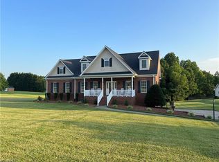 895 Enterprise Rd, Lexington, NC 27295
