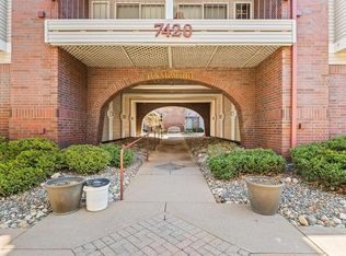 7420 Edinborough Way APT 6106, Edina, MN 55435