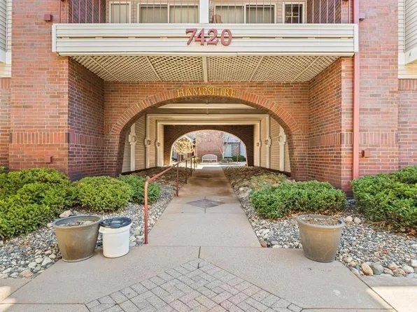 7420 Edinborough Way APT 6106, Edina, MN 55435