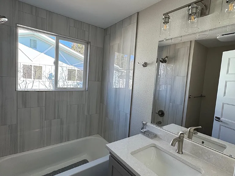 4547 Beachcomber Ct — Photo 6