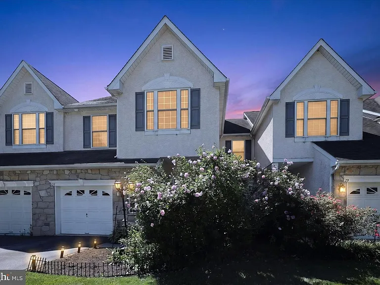 27 Lincoln Dr — Photo 4