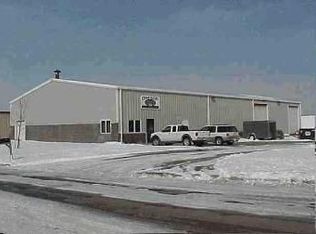 5611 Westminster Dr, Cedar Falls, IA 50613