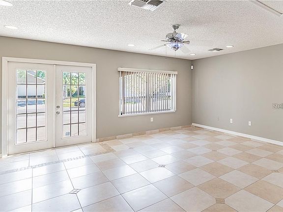 5th image of 12849 Parkbury Dr