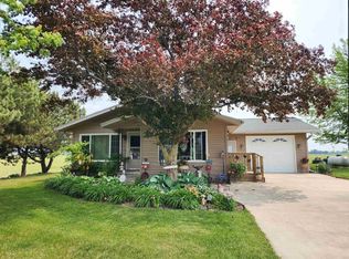 695 S Knight Rd, Bay City, MI 48708