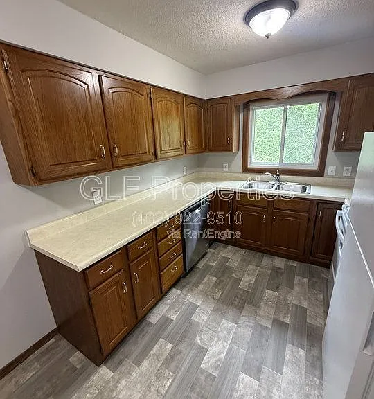 243 N 1st St #2 — Photo 4