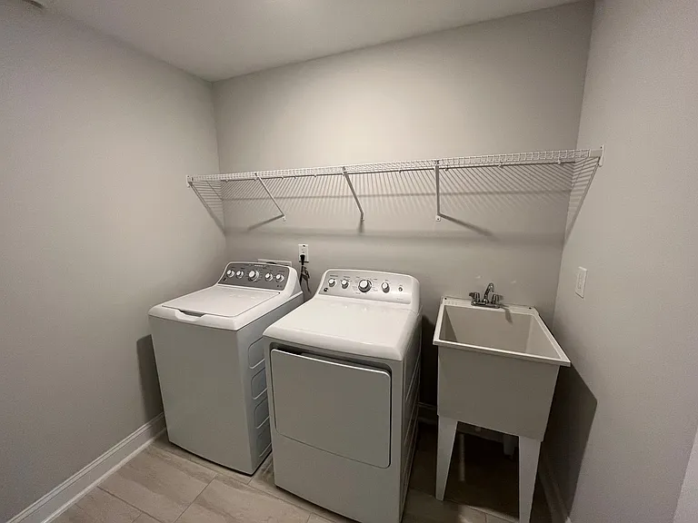 1512 Chirping Bird Ct — Photo 28