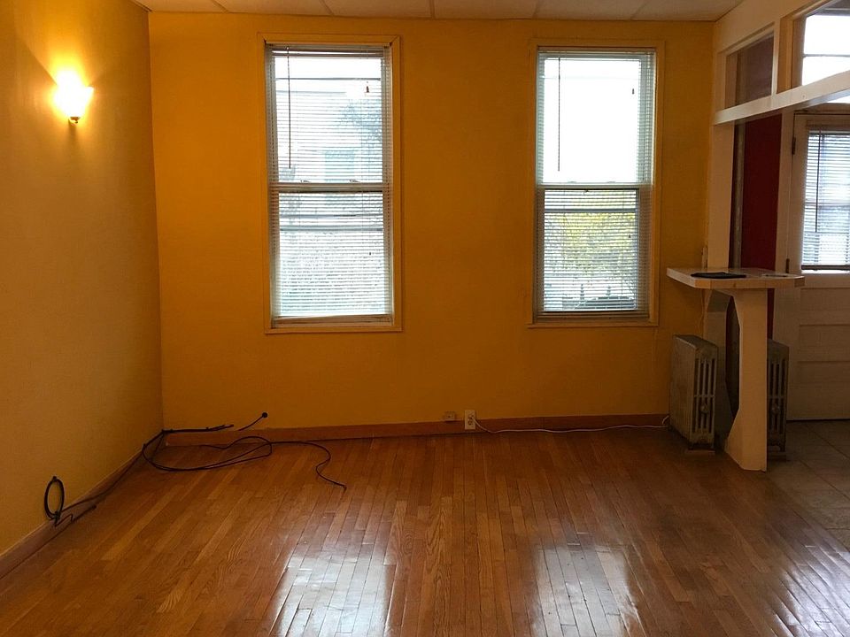 Seperate Living Room