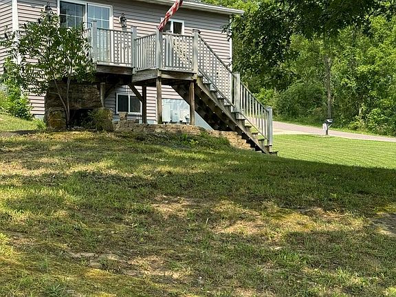 2nd image of 170 South St