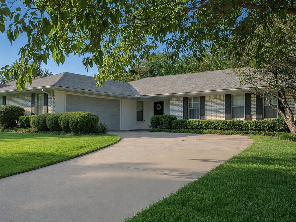 1st image of 8248 Bobwhite Dr