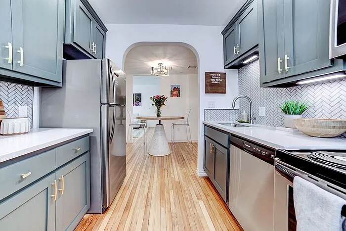 1 bed, 1.0 bath, 606 sqft, $1,199 — Photo 3