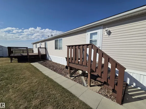 11 Midland Rd, Millet, AB T0C 1Z0