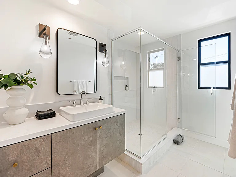 1320 W Cannon Dr #6 — Photo 24