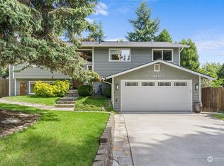 18623 65th Ct NE, Kenmore, WA 98028