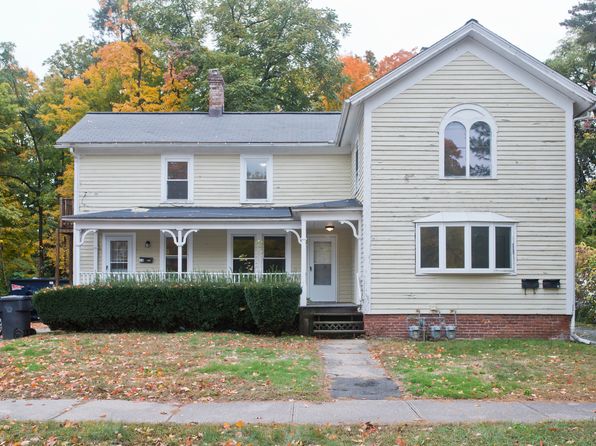 18 Bates St #1