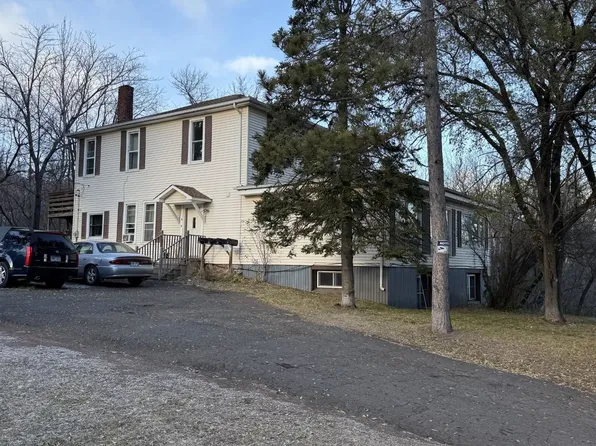 1201 W 3rd St, Duluth, MN 55806