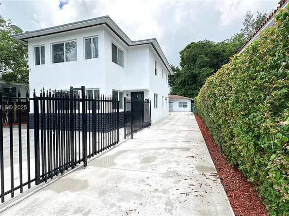 2240 SW 16th Ct Unit U, Miami, FL 33145