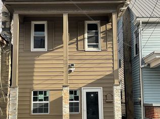 215 W Market St, Williamstown, PA