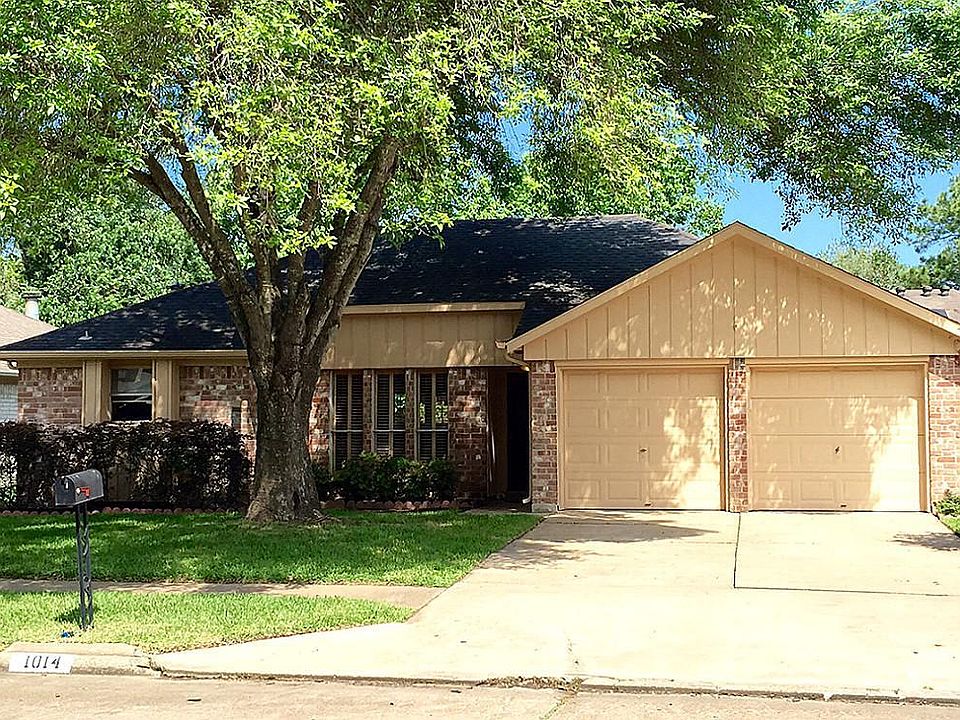 1st image of 1014 Comstock Springs Dr