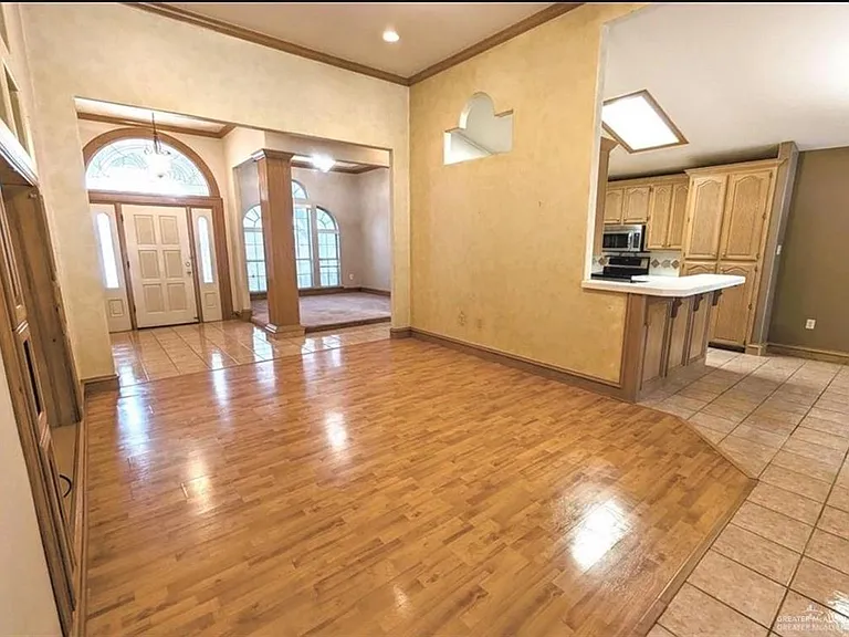 401 E Shasta Ave — Photo 5