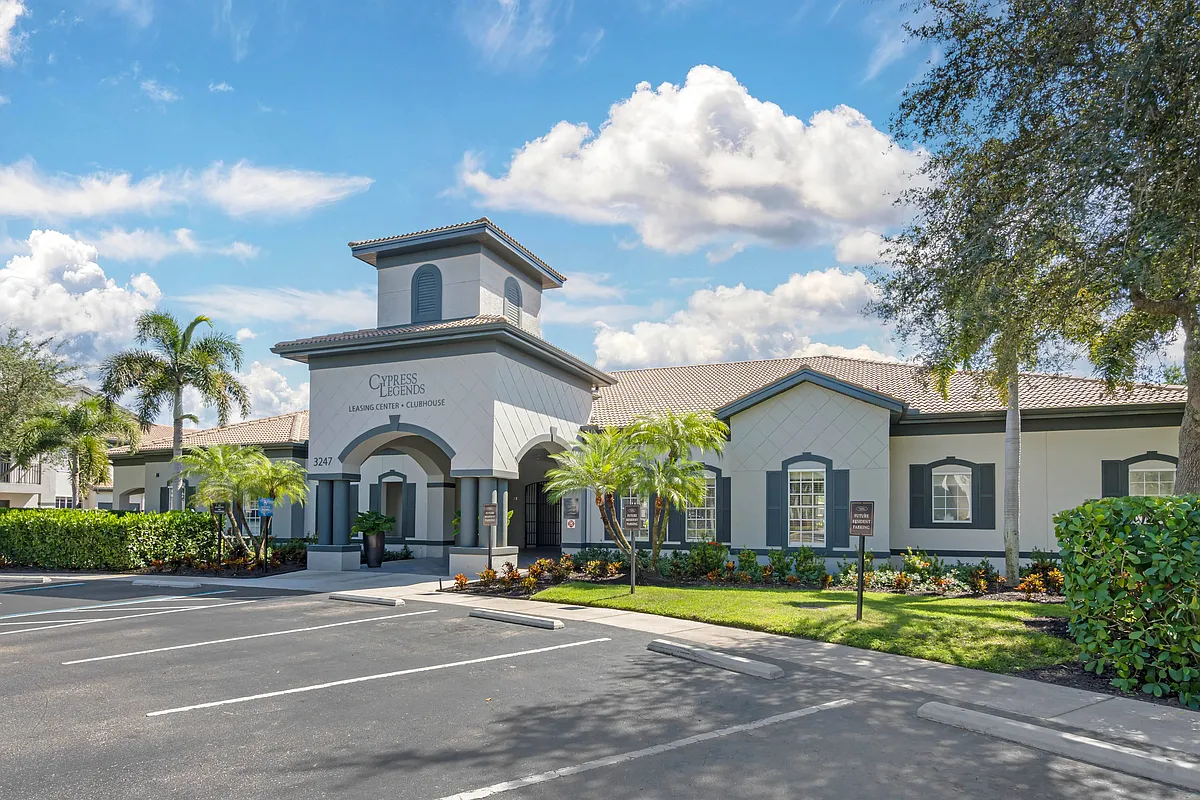 Clubhouse Exterior - Cypress Legends