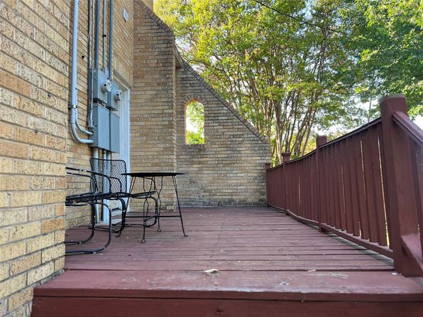 Additional property image - 902 S Oak Cliff Blvd #A-B, Dallas, TX 75208