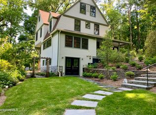 10 Berkshire Heights Rd, Great Barrington, MA 01230
