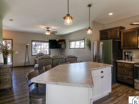 5th image of 2021 Bluestem Dr