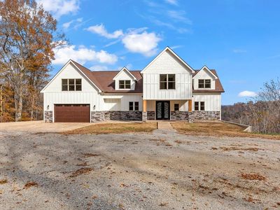 176 Bear Paws Rd, Byrdstown, TN, 38549