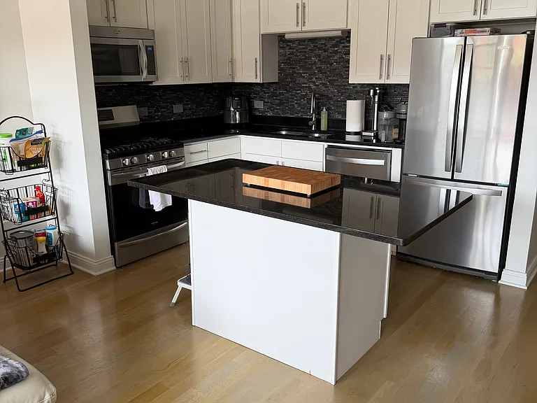 500 S Clinton St #224 — Photo 4