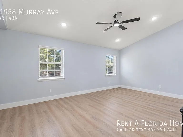 11958 Murray Ave — Photo 32