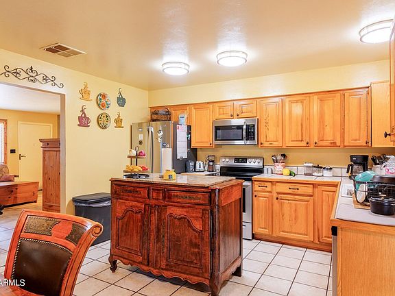 3rd image of 3307 W ORAIBI Drive