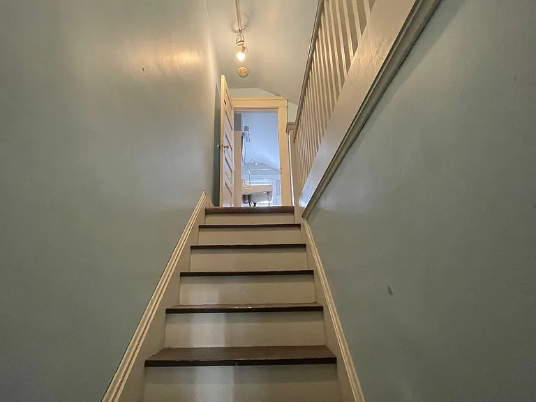 2322 S Overlook Rd — Photo 29