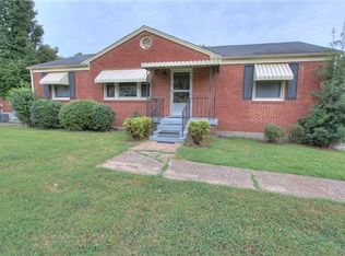 3907 Thackery Dr, Nashville, TN 37207