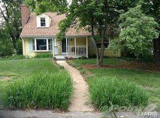 603 Meadowridge Ln, Saint Louis, MO