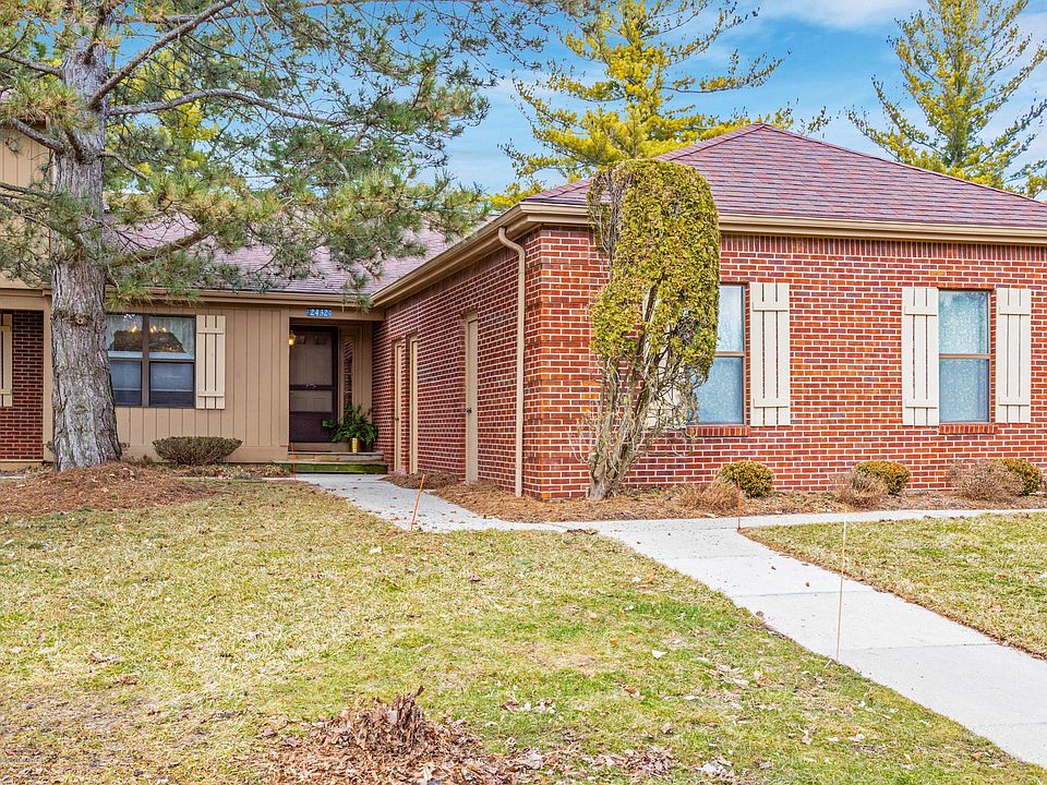 1st image of 2432 S Wild Blossom Ct #134