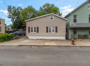 33 Humbert St, Nutley, NJ 07110