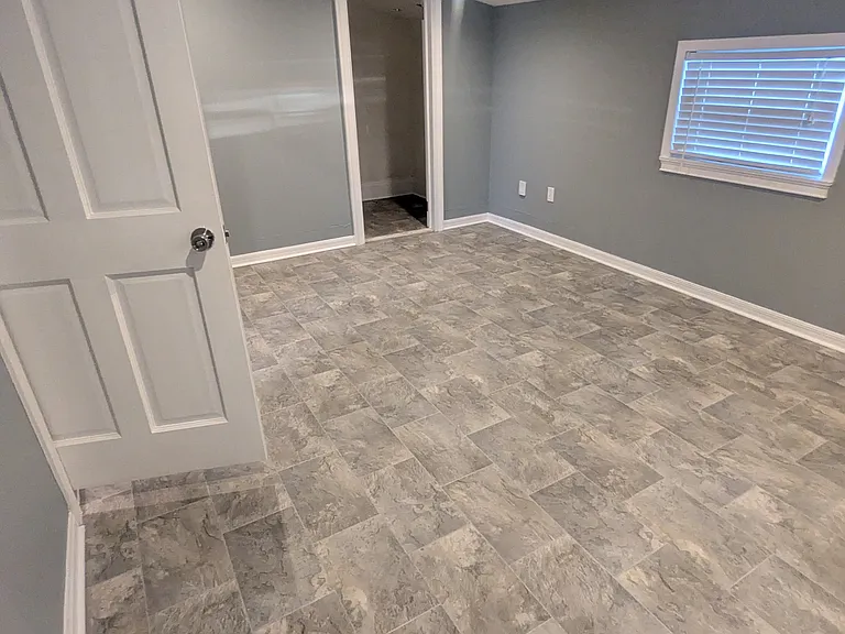2100 Nottingham Rd — Photo 14