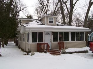 26251 W Prospect Ave, Antioch, IL 60002