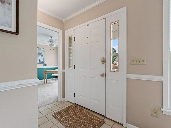 5th image of 766 Sugar Maple Ln