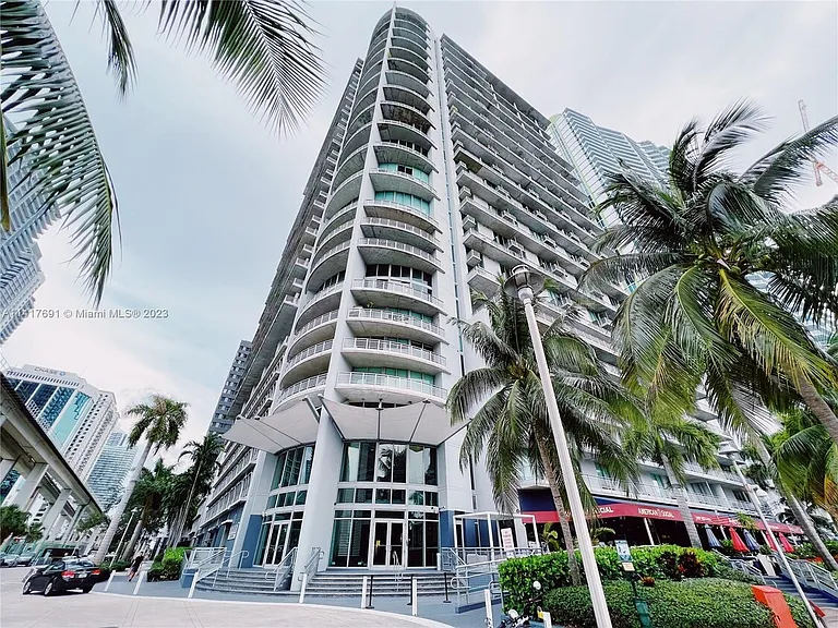 690 SW 1st Ct #2526 — Photo 5