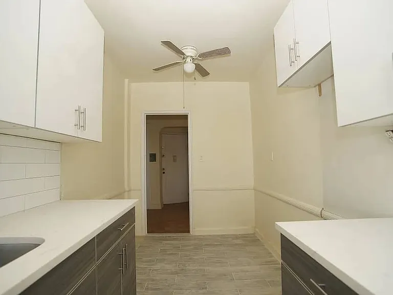 8223 Bay Pkwy #B-1 — Photo 24