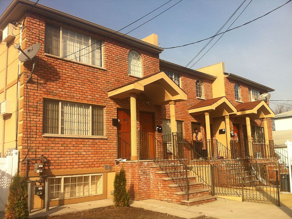 1st image of 17707 112th Ave