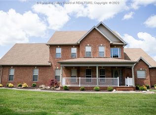 3520 Carpenter Ave, Hurricane, WV 25526