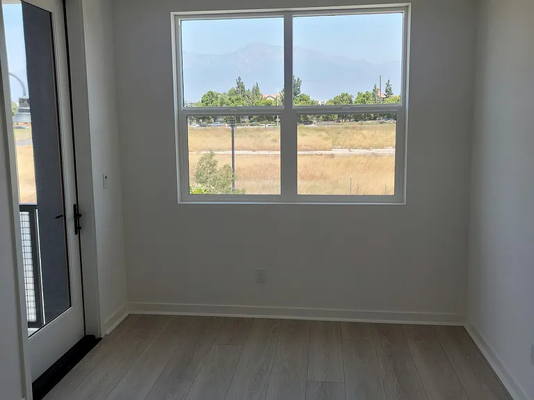 4061 E Luna Paseo #B — Photo 6