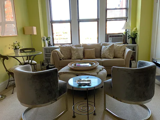 Rented by East Coast Asset Group | media 2