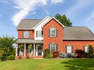 618 Burris Rd, Knoxville, TN 37924