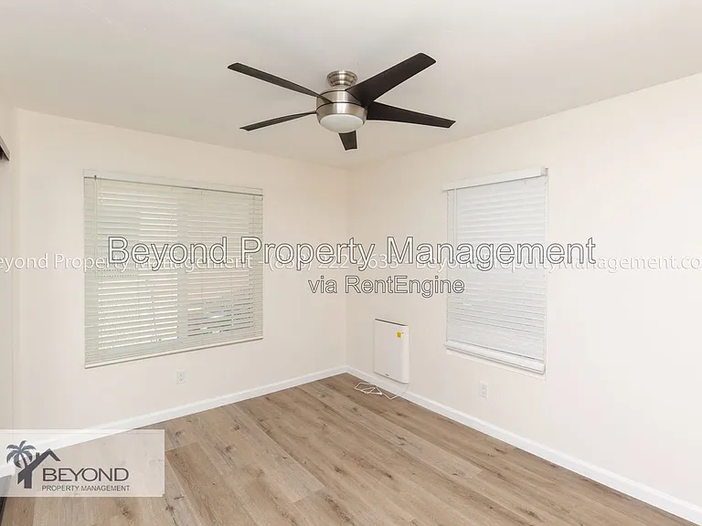 4452 Mentone St #206 — Photo 9