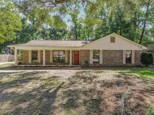 1141 Tamara Dr, Pensacola, FL 32504